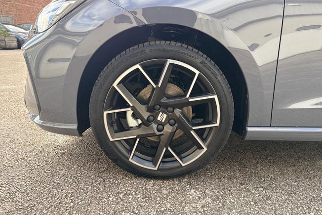 SEAT Ibiza Photo 26