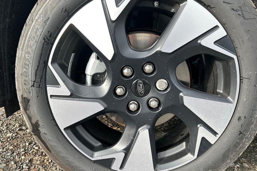Ford TRANSIT CUSTOM Photo 69e16e55-f116-4d2b-8751-5d60e0064bda.jpg