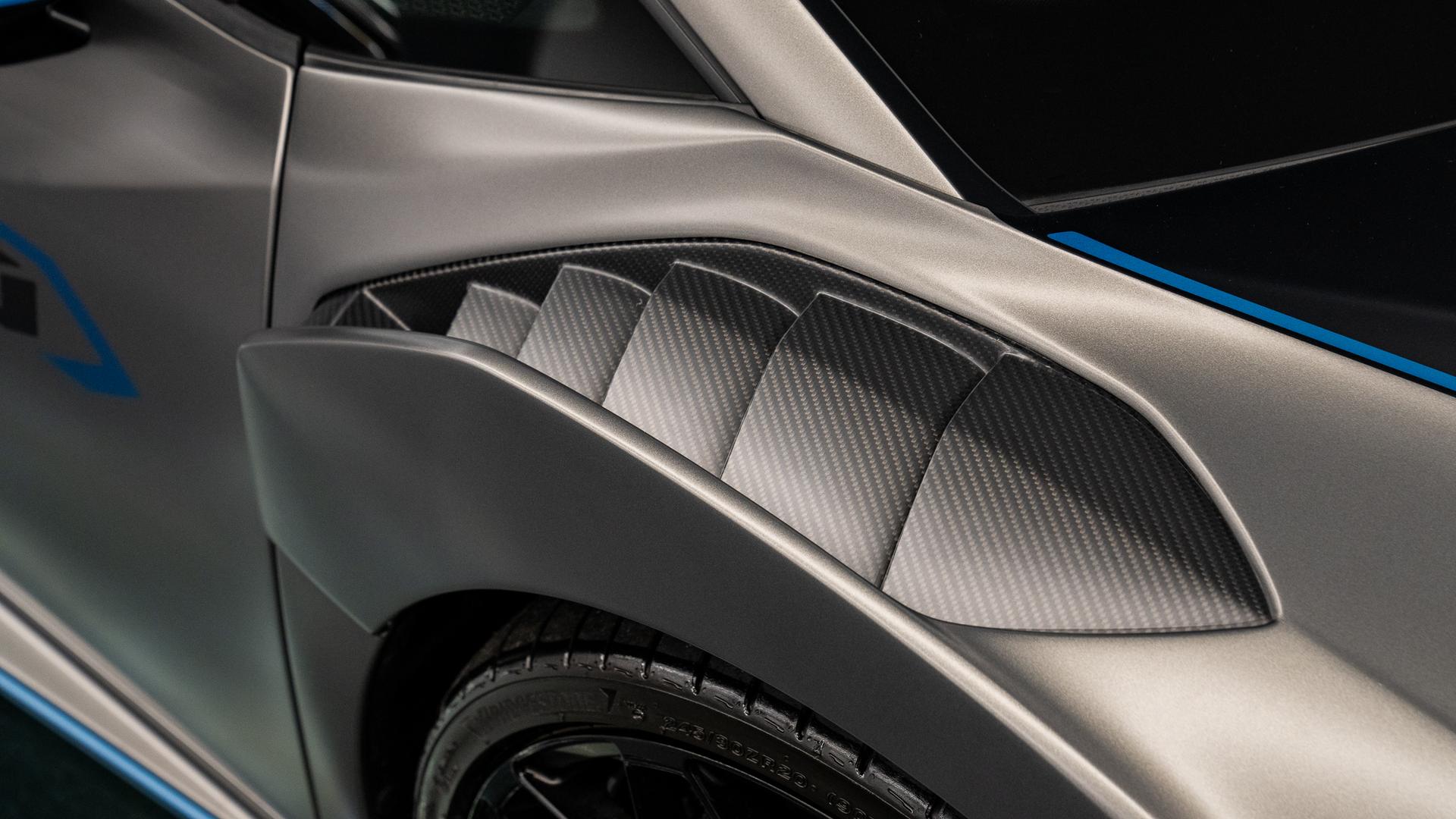 LAMBORGHINI Huracan Photo 69ee8fdd-51f5-4137-9512-c8c908bac308.jpg
