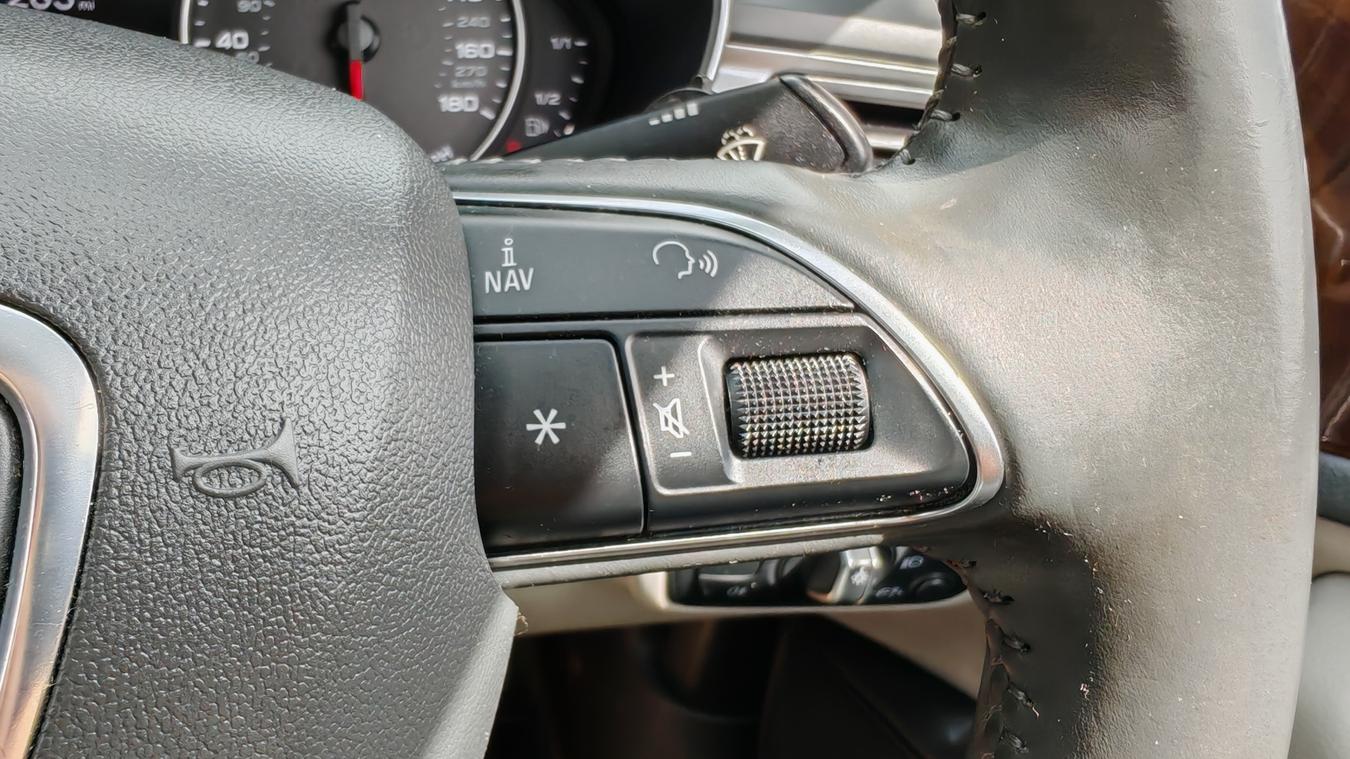 Used Audi A6 Saloon WK17YJD 32