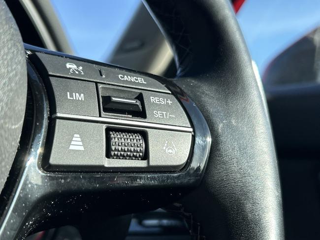 Honda Civic Photo 69fa31c4-aada-4d4f-9709-9e1cf88b4f4e.jpg