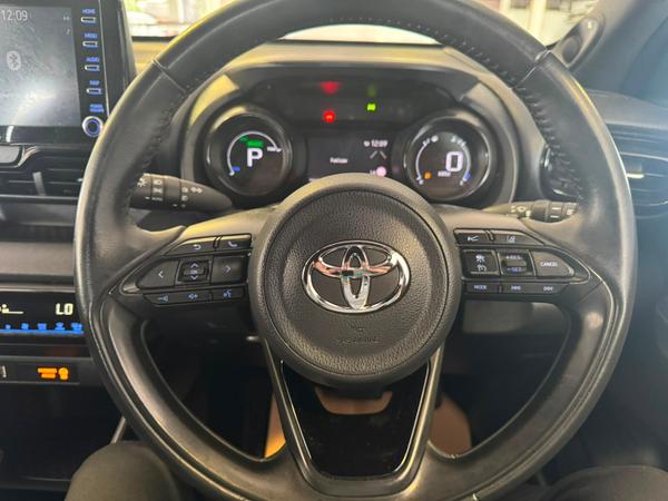 Used Toyota Yaris VK70OSE 16