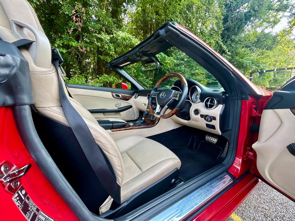 Used Mercedes-Benz SLK WL61HFZ 29