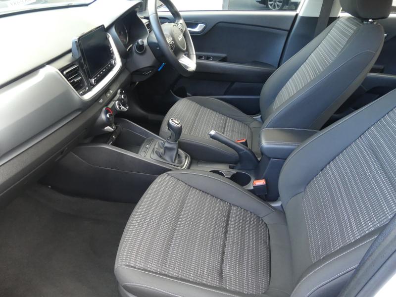 Kia Stonic Photo 6a3d86e2-3084-42b9-99f9-c3f5fa0b3feb.jpg