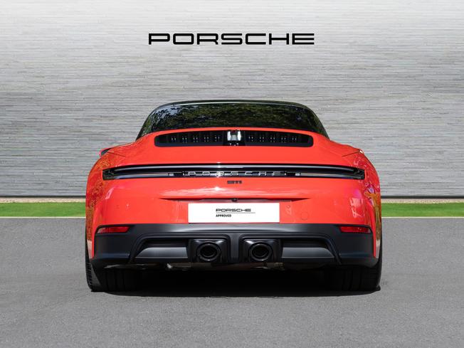 PORSCHE 911 Photo 7