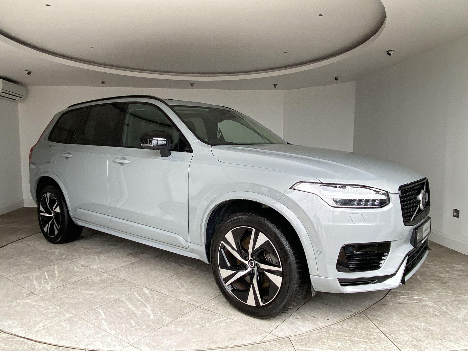 2023 VOLVO XC90