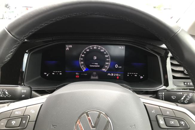 VOLKSWAGEN Polo Photo 35