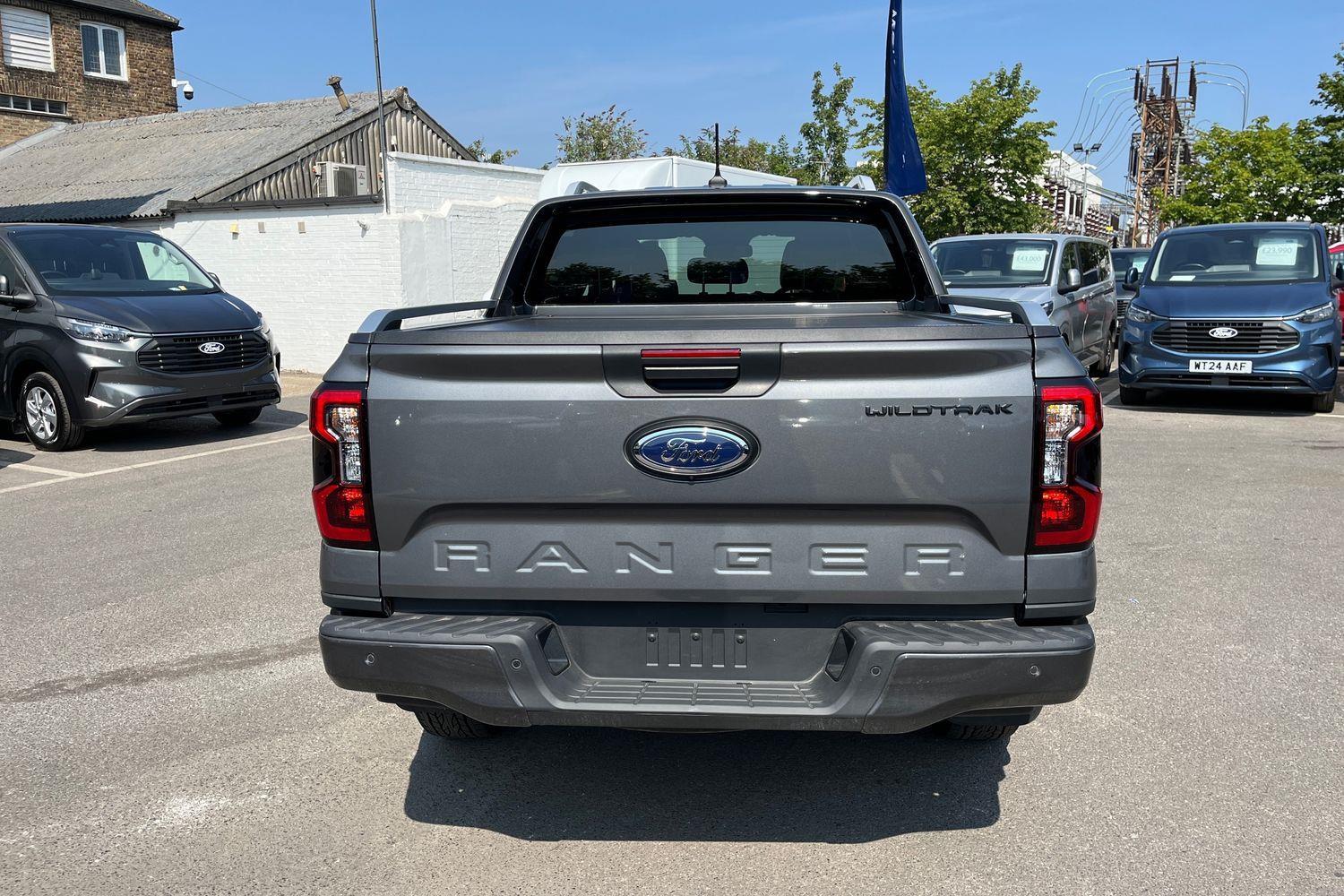 Ford RANGER Photo 36