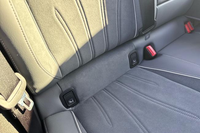 VOLKSWAGEN Passat Photo 46