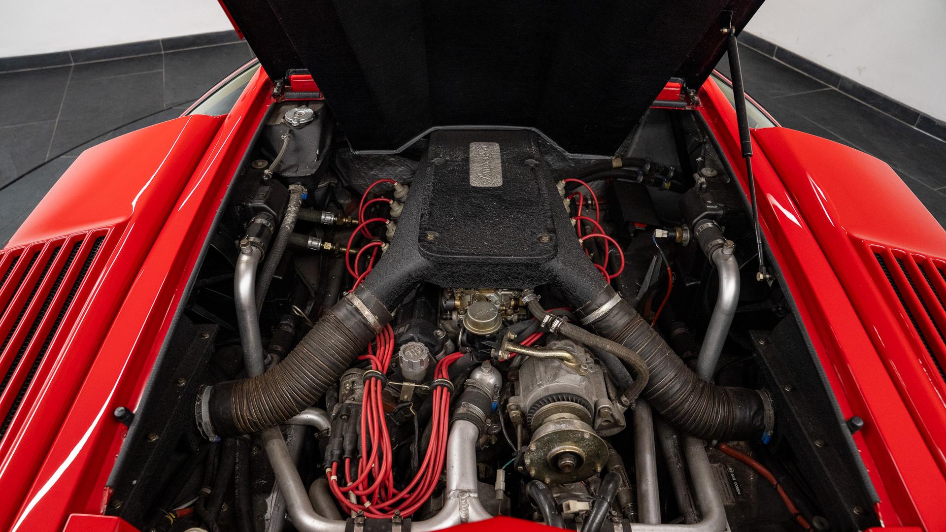LAMBORGHINI Countach Photo 6a6a60cd-7915-4d0e-b597-c732128708bb.jpg