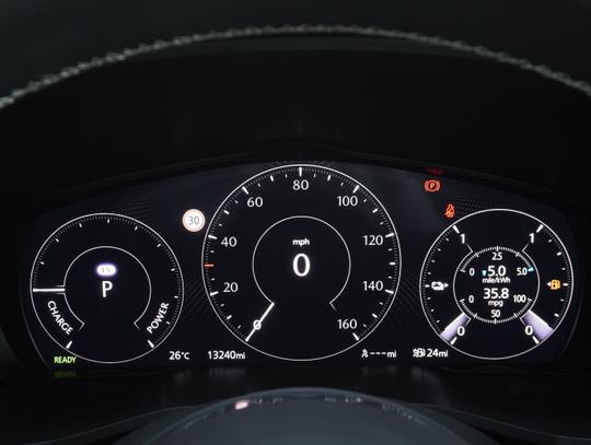 Mazda CX-80 Photo 6a7f386c-cc2f-4e28-80d3-fc6bf8d3fab0.jpg