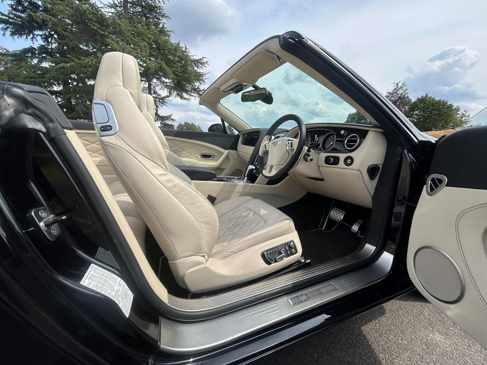 Used Bentley Continental GTC LV63LFZ 24