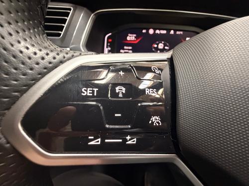 Volkswagen Tiguan Photo 6a8c6046-53c0-488f-acd1-e11b3b735263.jpeg