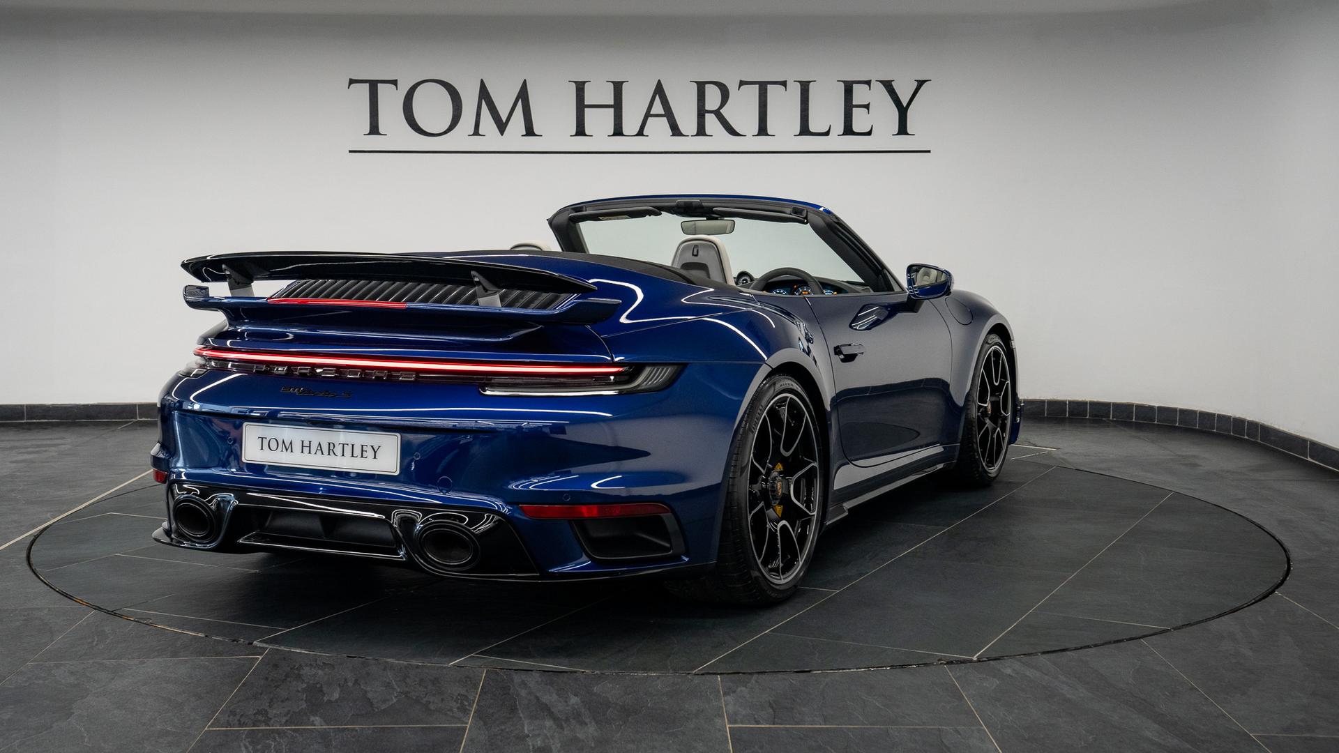 Porsche 911 Turbo S Photo 6a92c71b-b150-43a8-a7e0-a80241081c71.jpg