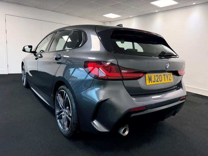 BMW 1 Series Photo 6a97290e-c70b-4b2f-8f1e-0d74bf5dc087.jpg