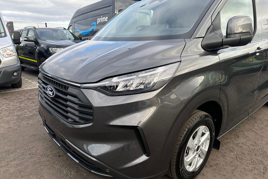 Used Ford TRANSIT CUSTOM NEWCUSTOM18 18