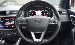 SEAT ARONA Photo 13