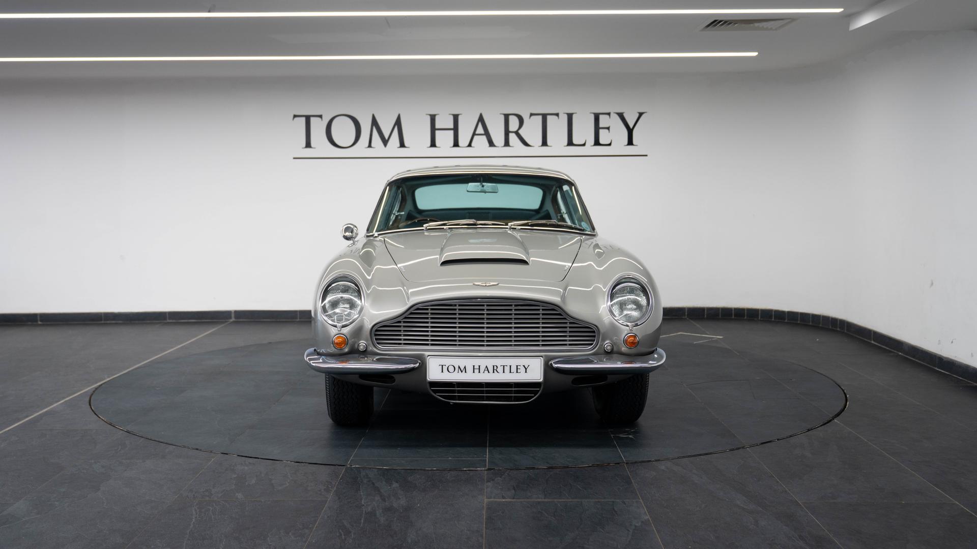 Aston Martin DB6 Photo 6aa816cb-41c0-4aed-8aca-de959de18b0f.jpg