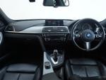 BMW 3 Series Photo 10