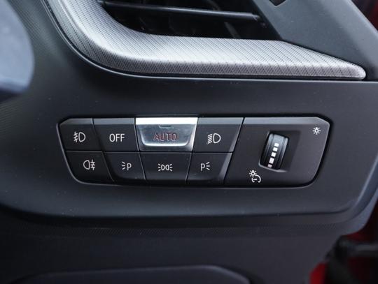 BMW 1 Series Photo 6aca2e43-48d2-45a3-ac0d-284b77f7198f.jpg