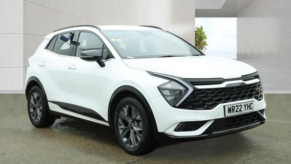 Used 2022 Kia SPORTAGE 1.6T GDi HEV GT-Line 5dr Auto White at SERE Motors