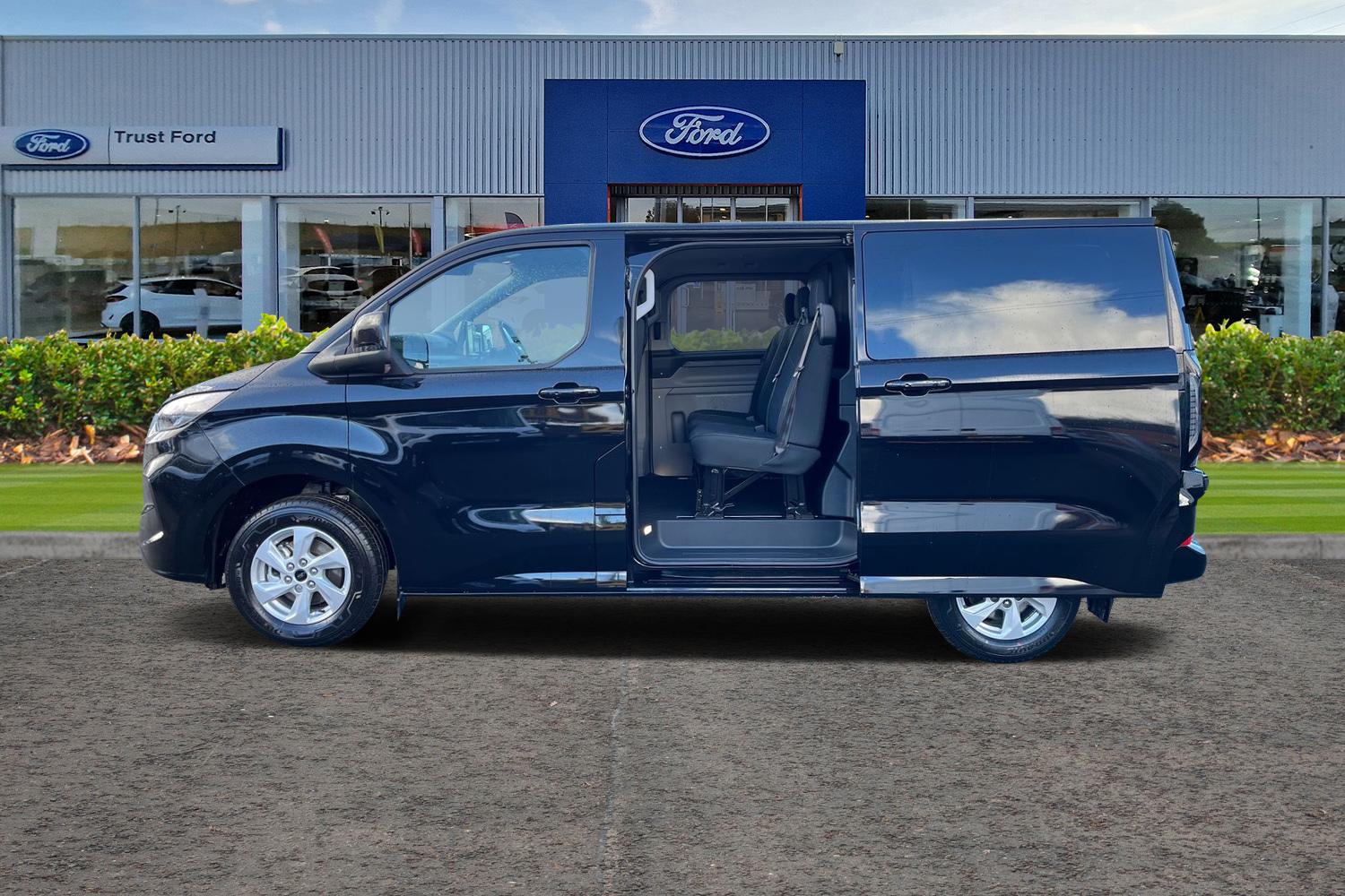 Ford TRANSIT CUSTOM Photo 5