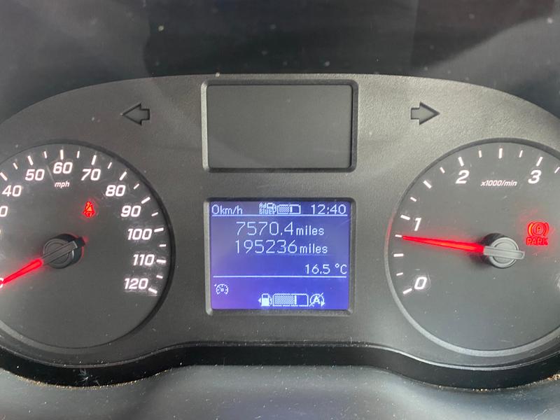Mercedes-Benz Sprinter Photo 6ae3a75d-8e09-4115-8d8b-8121ac05315c.jpg