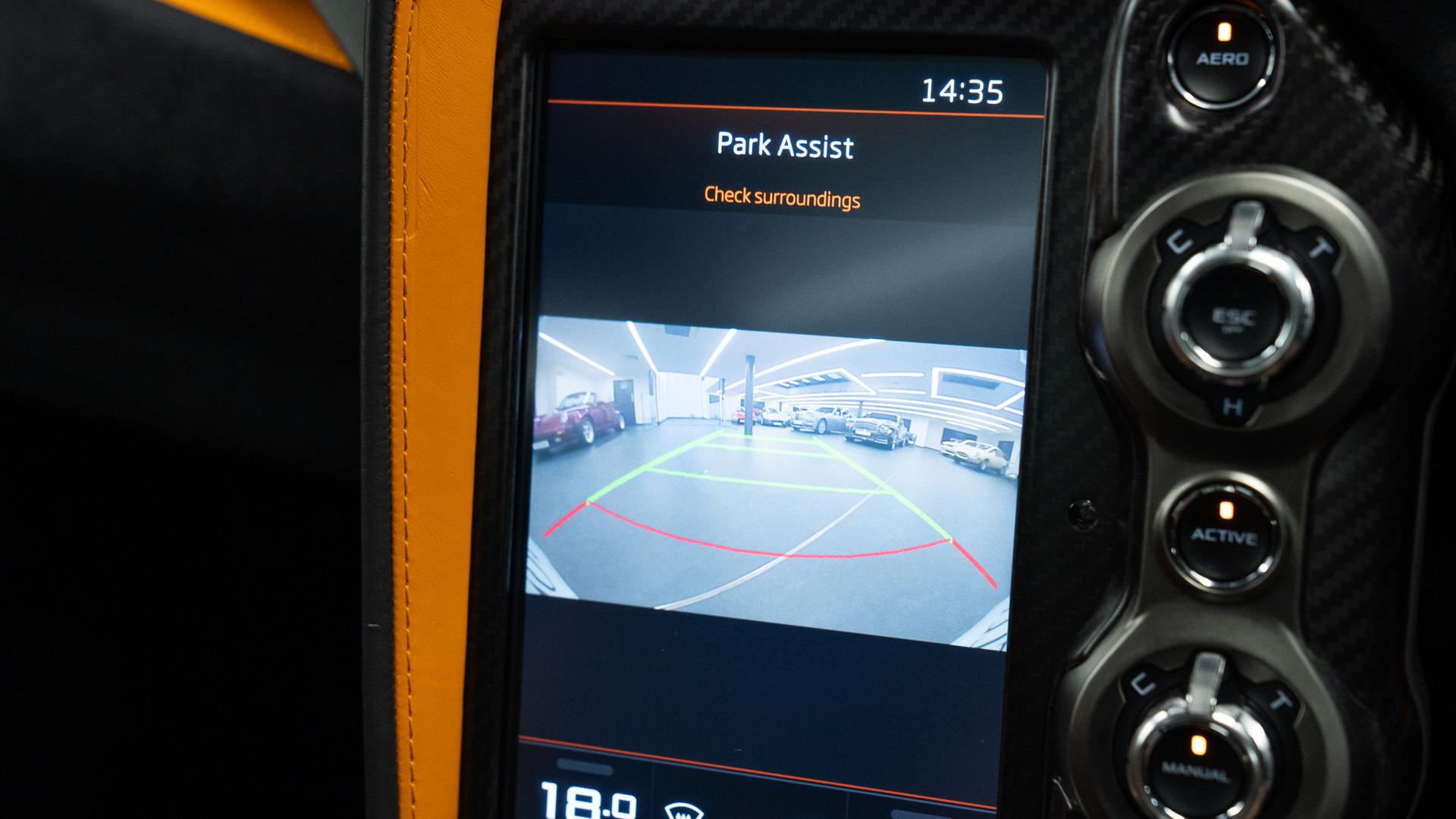 McLaren 720S Photo 6af8db28-d3d8-44b0-b1c8-534a3a0c2d4b.jpg