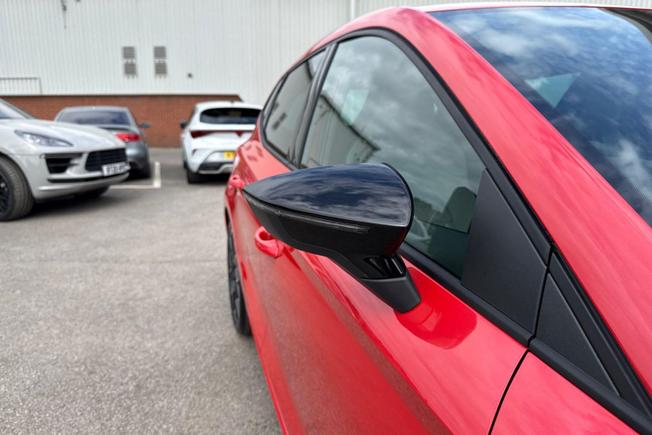 SEAT Ibiza Photo 20