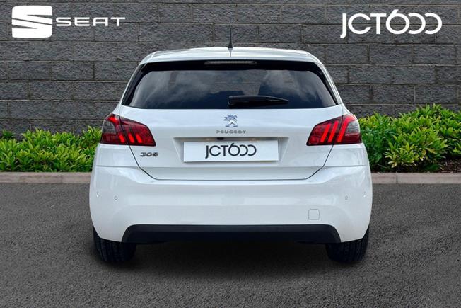 PEUGEOT 308 Photo 7