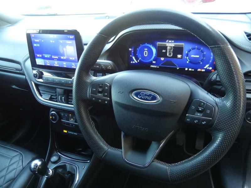 Ford Puma Photo 6b113c9e-a798-48c7-936e-71970caea3e3.jpg