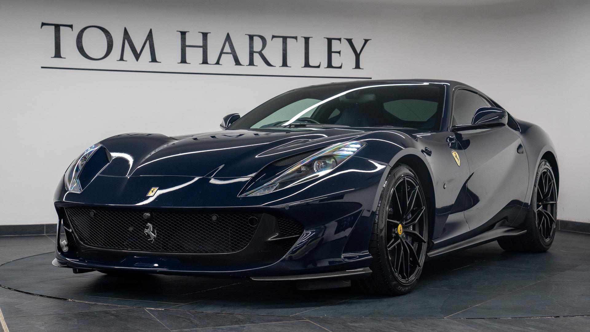 Ferrari 812 Photo 6b559d7a-e4e4-45fc-a402-edc0586c5ec8.jpg