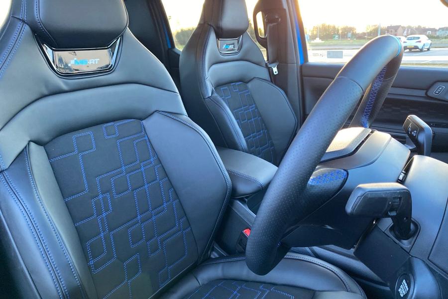 Ford RANGER Photo 6b873194-9b0c-4e8c-bde3-84b8c56378b5.jpg