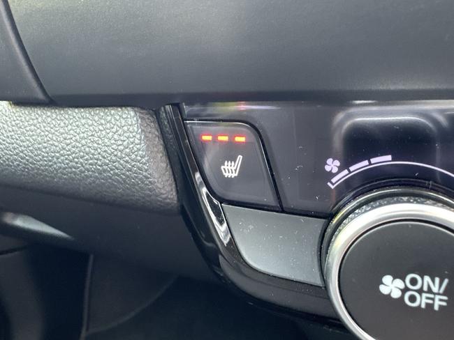 Honda Jazz Photo 6b8eed49-d8b5-4526-a9dd-bf750970fbf2.jpg