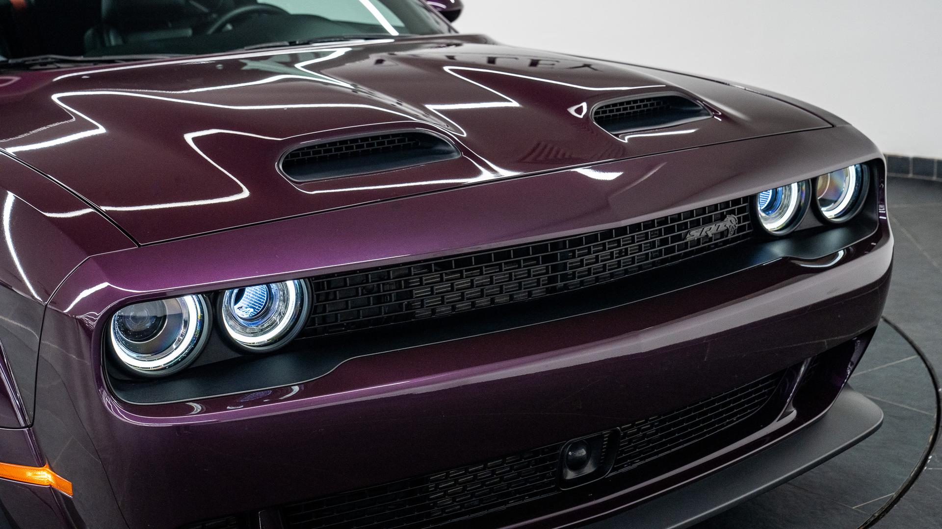 Dodge Challenger Photo 6b8fe715-404a-4e19-9066-c17bc99042f0.jpg