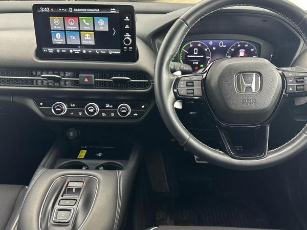 Honda ZR-V Photo 1