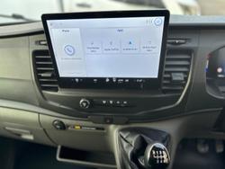 Ford Transit Photo 18