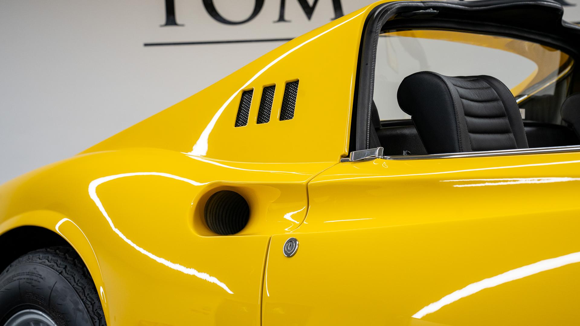 Ferrari Dino Photo 6bac0f0b-d5b9-44df-aa9a-3df38fb2f0fe.jpg