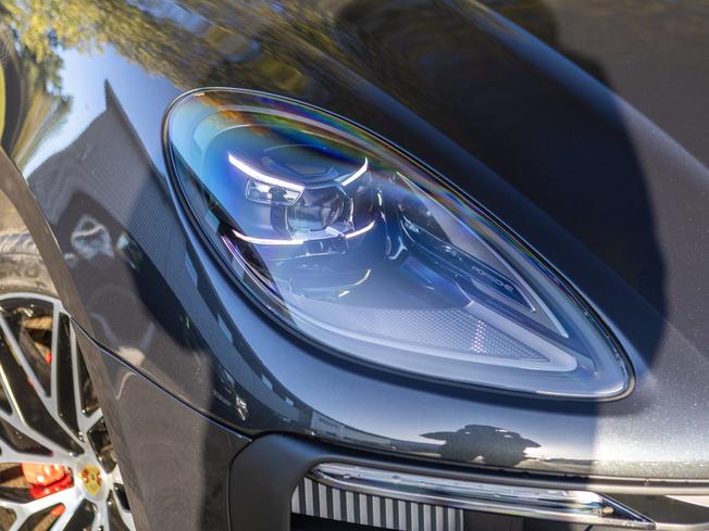 PORSCHE Macan Photo 41