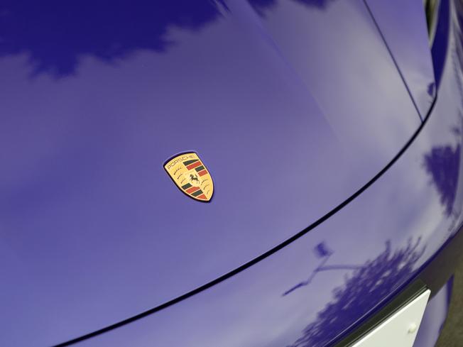 PORSCHE Taycan Photo 42