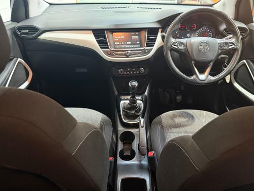 Vauxhall Crossland X Photo 6bca2452-ac13-4d29-9fdb-5899dbb9e186.jpeg