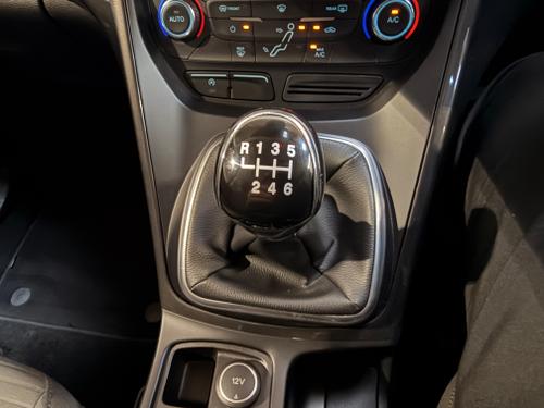 Ford C-Max Photo 6bd033f2-4e9f-44b0-9d2e-0d58d31f4a40.jpeg