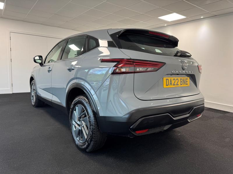 Nissan Qashqai Photo 6bd2c04e-c6cf-4af5-b369-574e607304a0.jpg