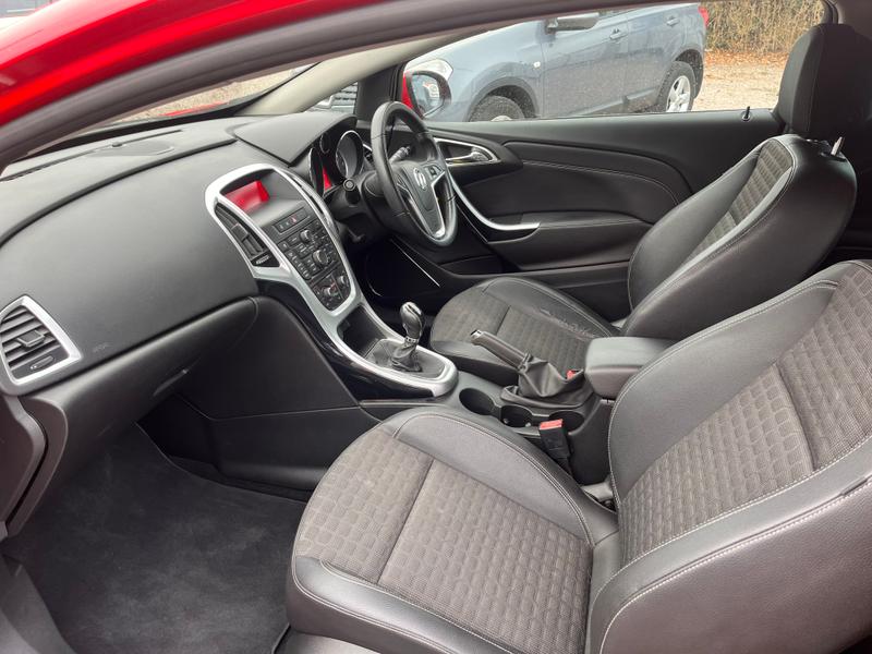 Used Vauxhall Astra EJ14VZO 6