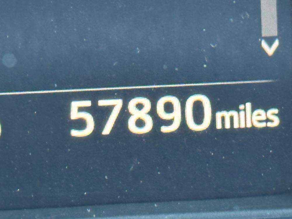 Used Toyota Yaris AJ19EKR 38