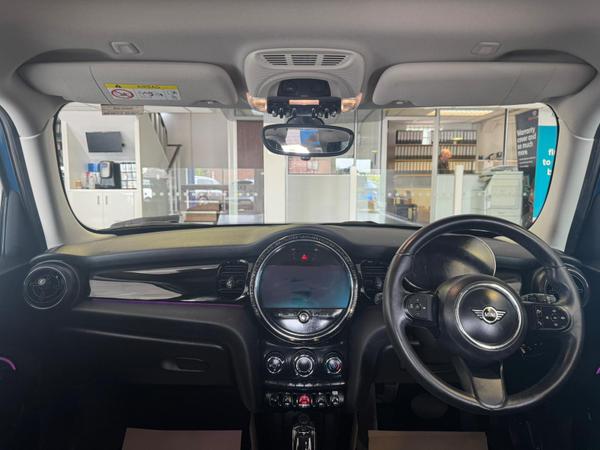 Used MINI Hatch MD71NWE 18