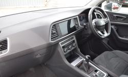 SEAT ATECA Photo 11