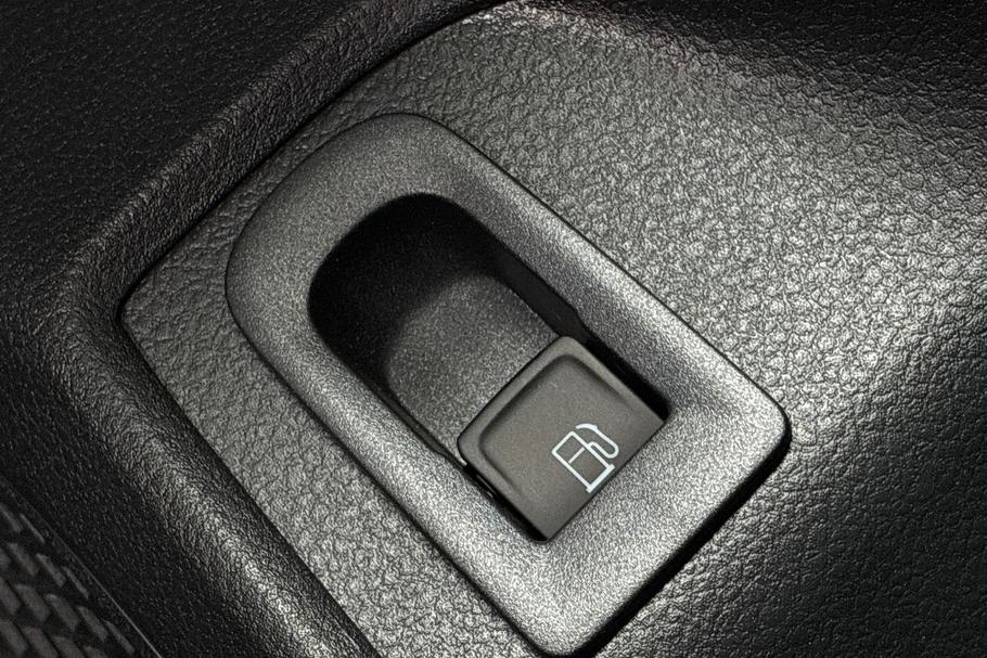 Used Ford CONNECT CONNECTTREND19 28