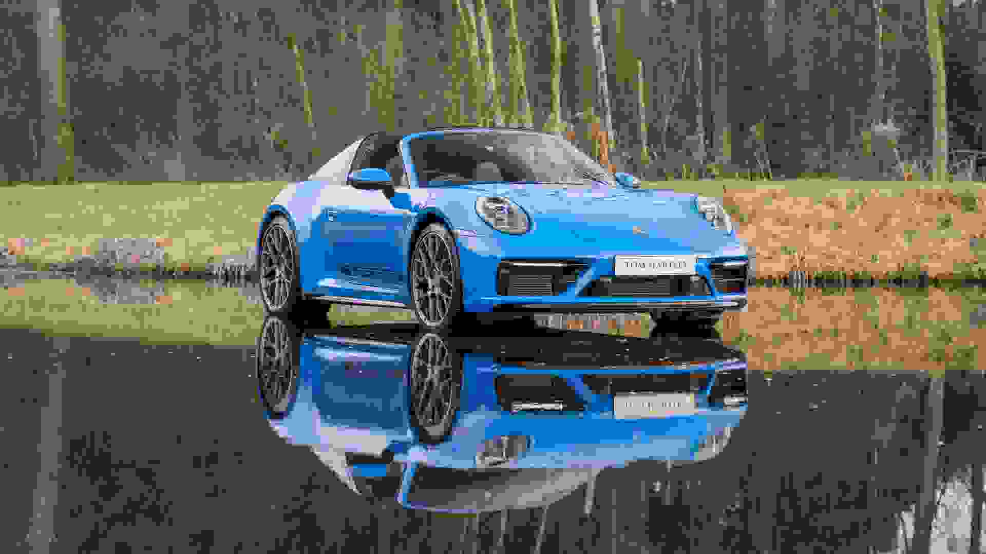 Porsche 911 TARGA 4S Photo 6c2246d0-892c-4868-81cb-fcb5a57cfebe.jpg