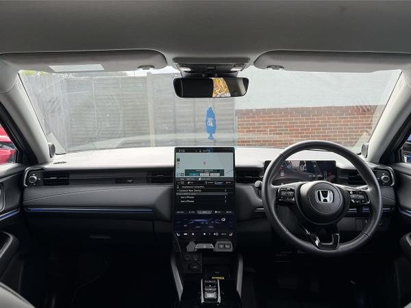 Honda e:Ny1 Photo 30